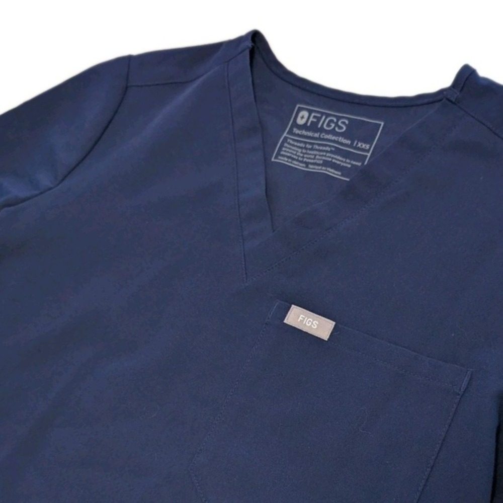 FIGS Catarina Scrub Top Womens XXS Navy Blue One Pocket Technical Collection